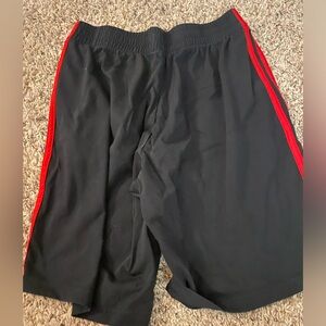 Shorts men’s medium